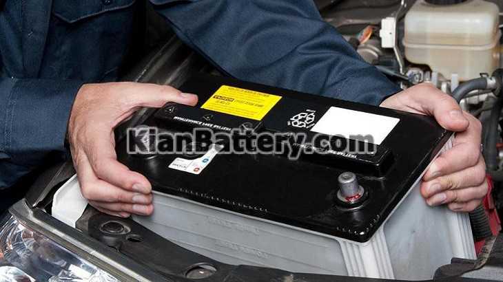 replacing car battery1 چگونه از باتری خودرو نگهداری کنیم؟