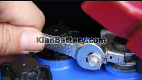 بهترین نوع و جنس سرباتری خودرو چیست؟ 11 کاور یا سرپوش سرباتری