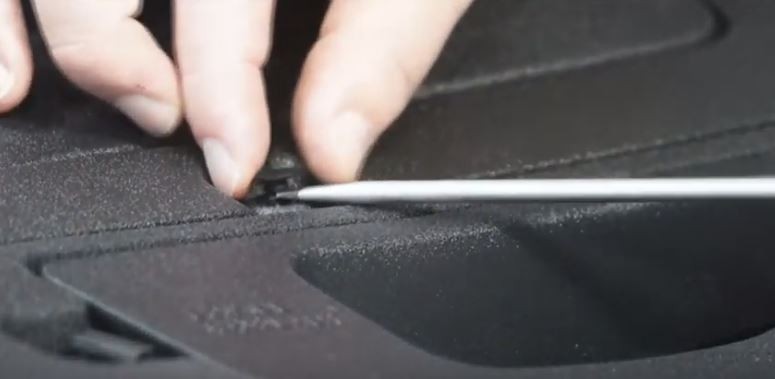 lexus Rx350 battery replacement1