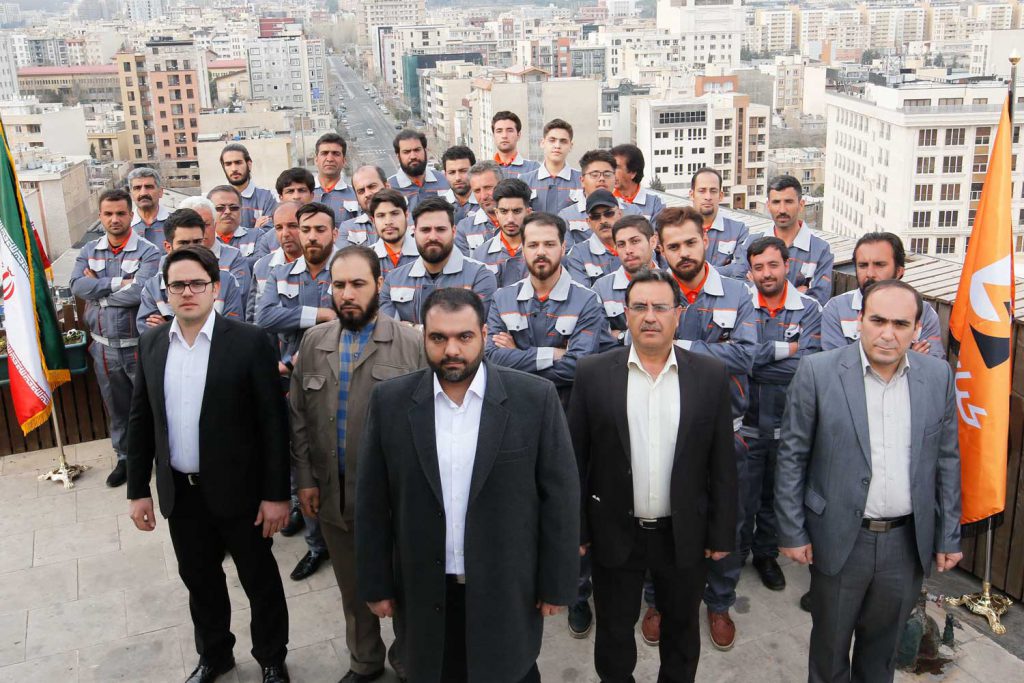 امداد باتری KianBattery Employees 1024x683 امداد باتری