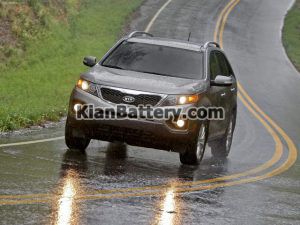 Kia Sorento 1 300x225 باتری کیا سورنتو