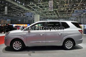 ssangyong rodius 4 300x199 باتری سانگ یانگ رودیوس