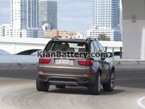 BMW X5 3 300x225 باتری بی ام و ایکس 5