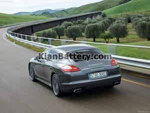 Porsche Panamera 4 300x225 باتری پورشه پانامرا