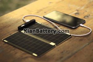 شارژ گوشی با خورشیدی 300x200 پنل خورشیدی چیست و چگونه کار میکند