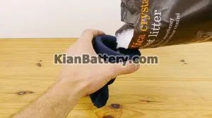 علت بخار کردن شیشه ماشین و نحوه رفع آن 8 نحوه جلوگیری از بخر شیشه ماشین با خاک گربه