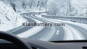 آموزش رانندگی در برف و نکات ایمنی خودرو در زمستان 23 نحوه رانندگی در برف و یخ