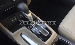 راه حل و دلایل گیر کردن سوئیج در استارتر ماشین 11 درآوردن سوئیچ گیر کرده با دنده پارک