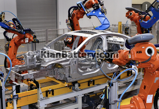 حضور ربات ها در صنعت خودروسازی