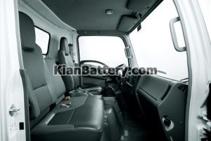 cab interior wide 300x201 باتری كاميون ایسوزو 8.4 تن (NPR75M)