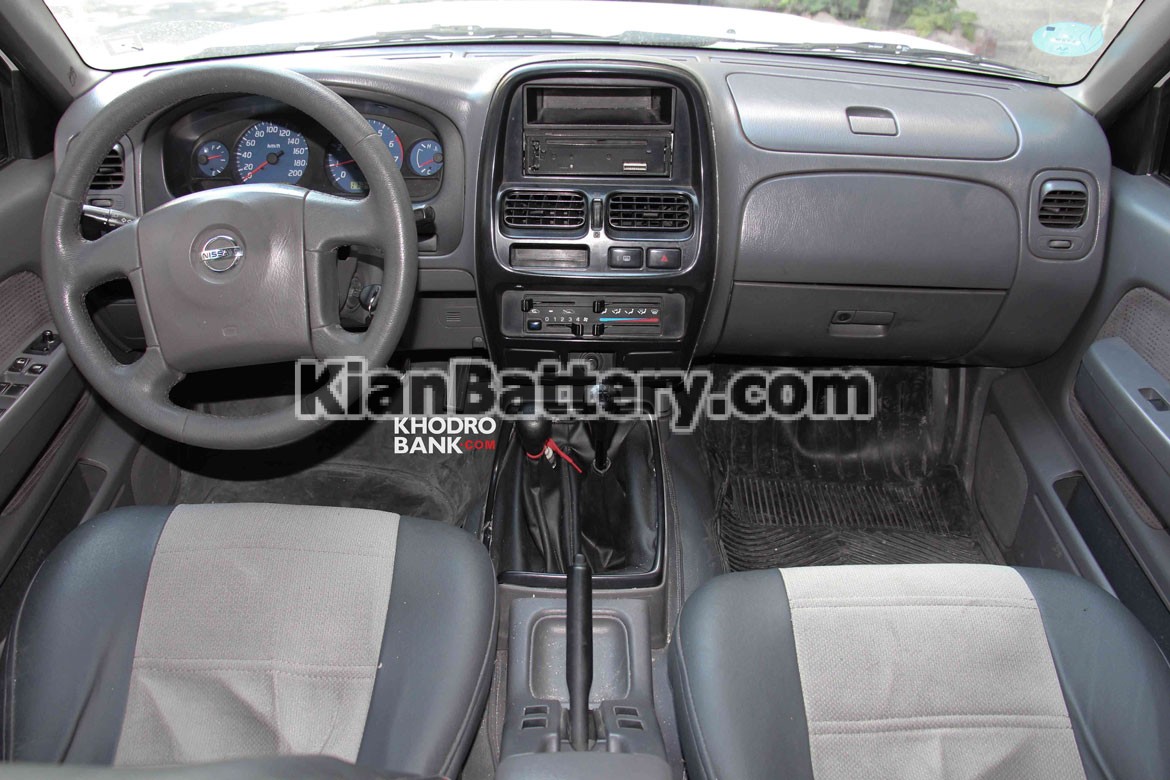 28439 Nissan Roniz 31
