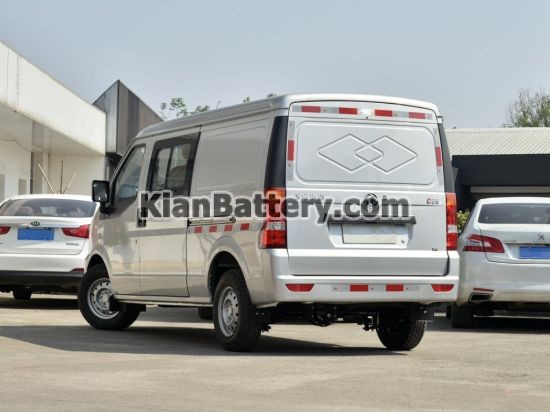 van runner dongfeng c35 rear نقد و بررسی ون باری اینرودز محصول جدید بهمن موتور