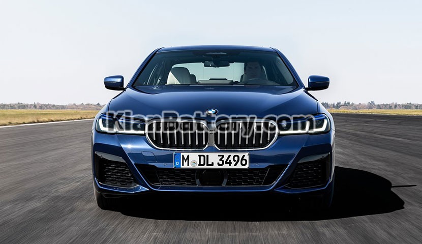 102051 BMW 5 Series 2021 3