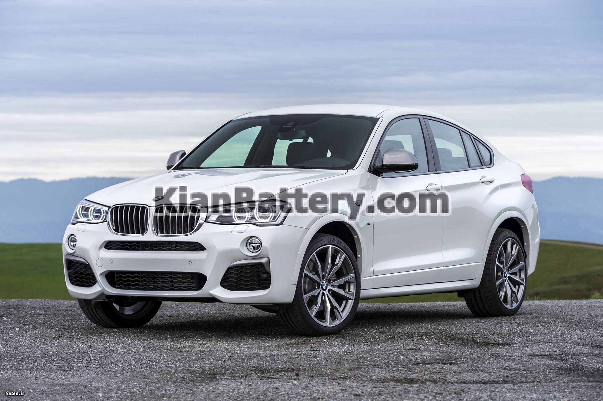 2016 BMW X4 M40i front three quarter 02