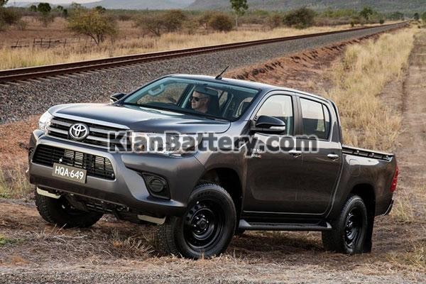 Toyota Hilux 2 min