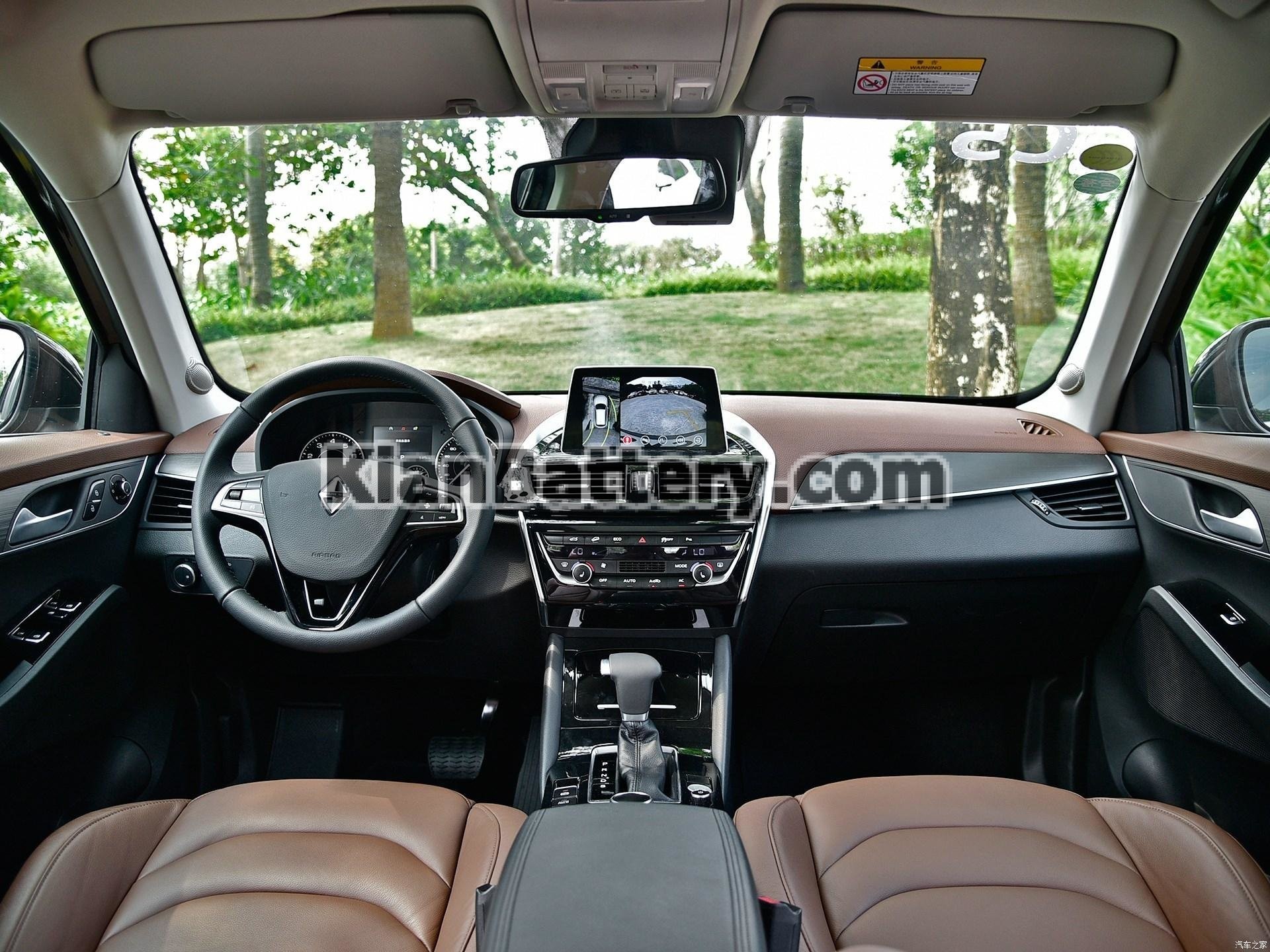 borgward bx5 04 نقد و بررسی مزایا و معایب بورگوارد BX5