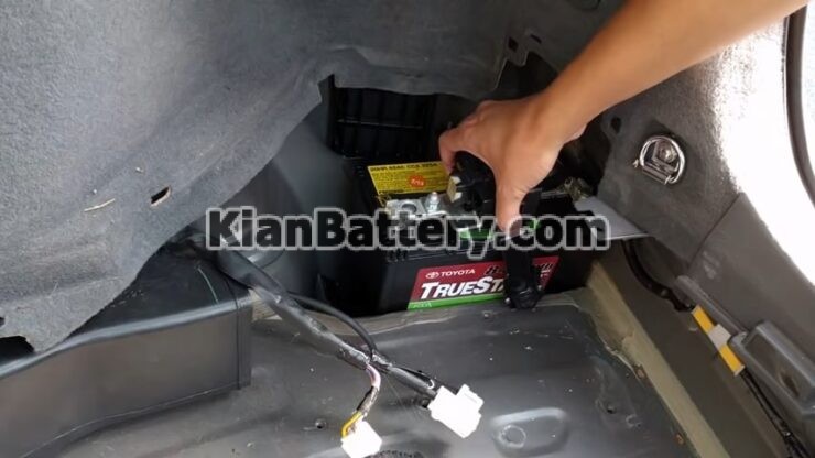باتری تویوتا پریوس Prius 2014 Battery location باتری تویوتا پریوس