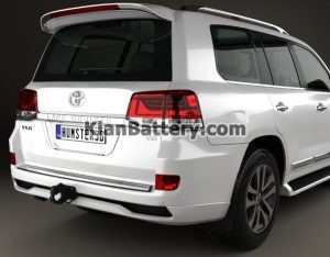 o1d7hjxl 300x234 مقایسه ولوو XC90 با تویوتا لندکروز