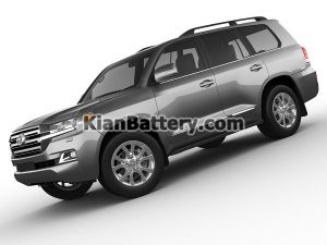 u7so3iwj 300x225 مقایسه ولوو XC90 با تویوتا لندکروز