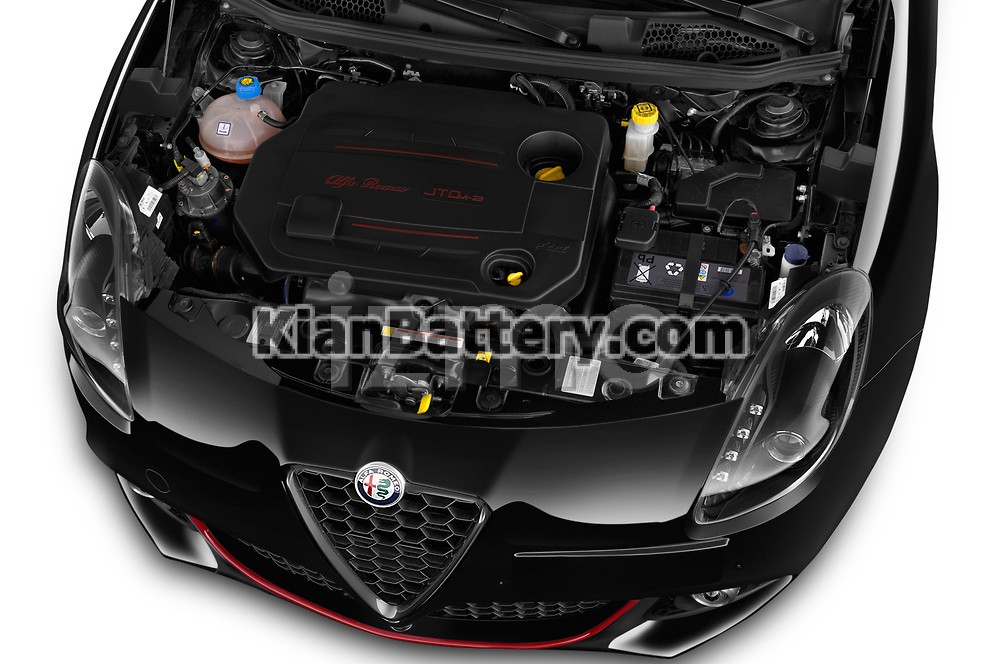 2016 alfa romeo giulietta super hatchback engine مقایسه ولوو V40 و آلفارومئو جولیتا