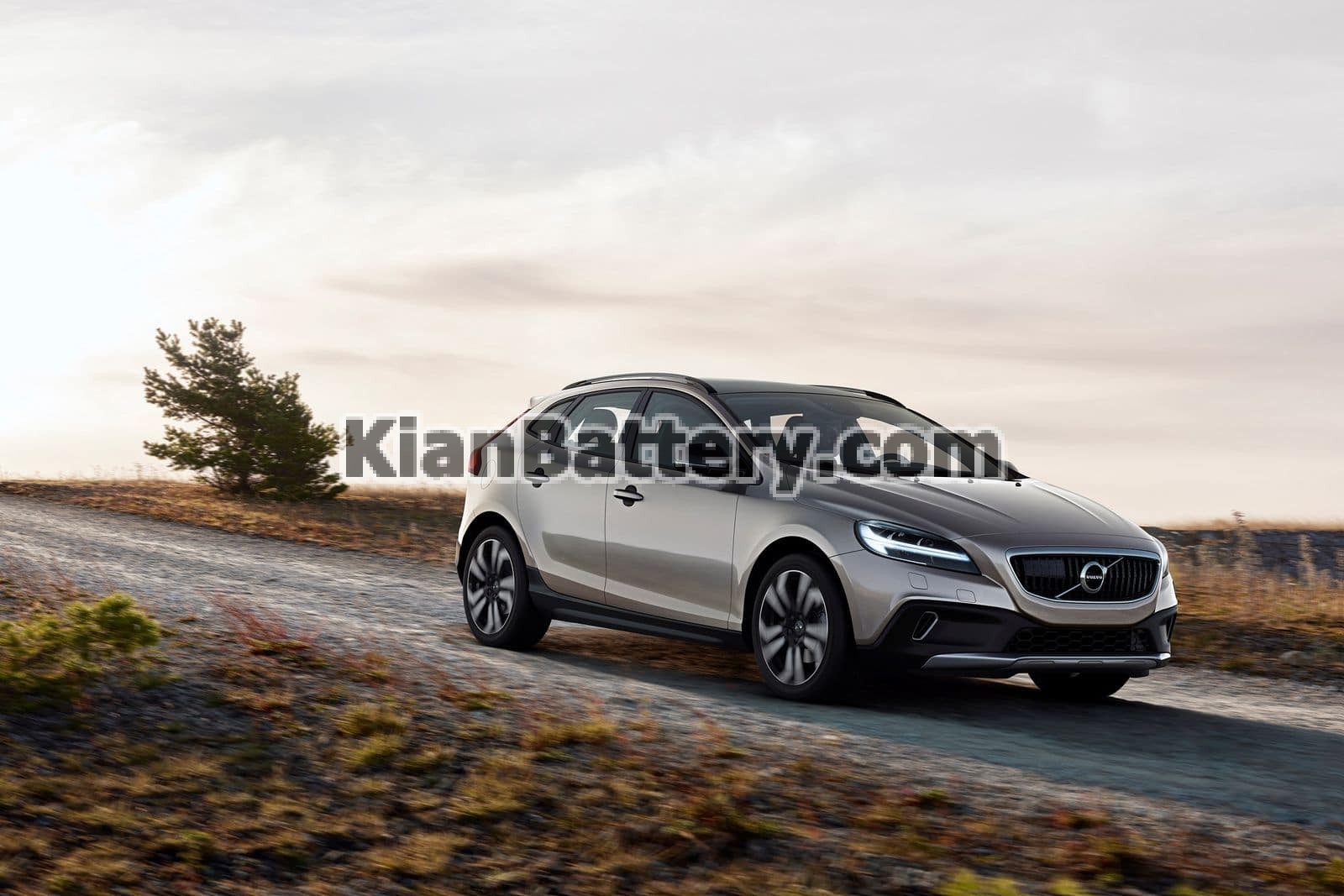 Volvo V40 Restylage 2016 4 مقایسه ولوو V40 و آلفارومئو جولیتا