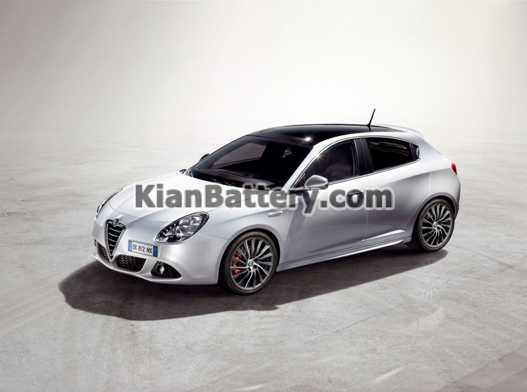 alfa romeo giulietta przod bok 1024x763 1 مقایسه ولوو V40 و آلفارومئو جولیتا