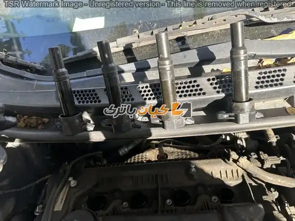 تعویض شمع خودروی هیوندای النترا 2015-2010 8 هر چهار کویل احتراق را بردارید