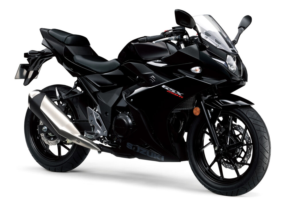 باتری موتورسیکلت سوزوکی GSX R250 تک‌تاز موتور